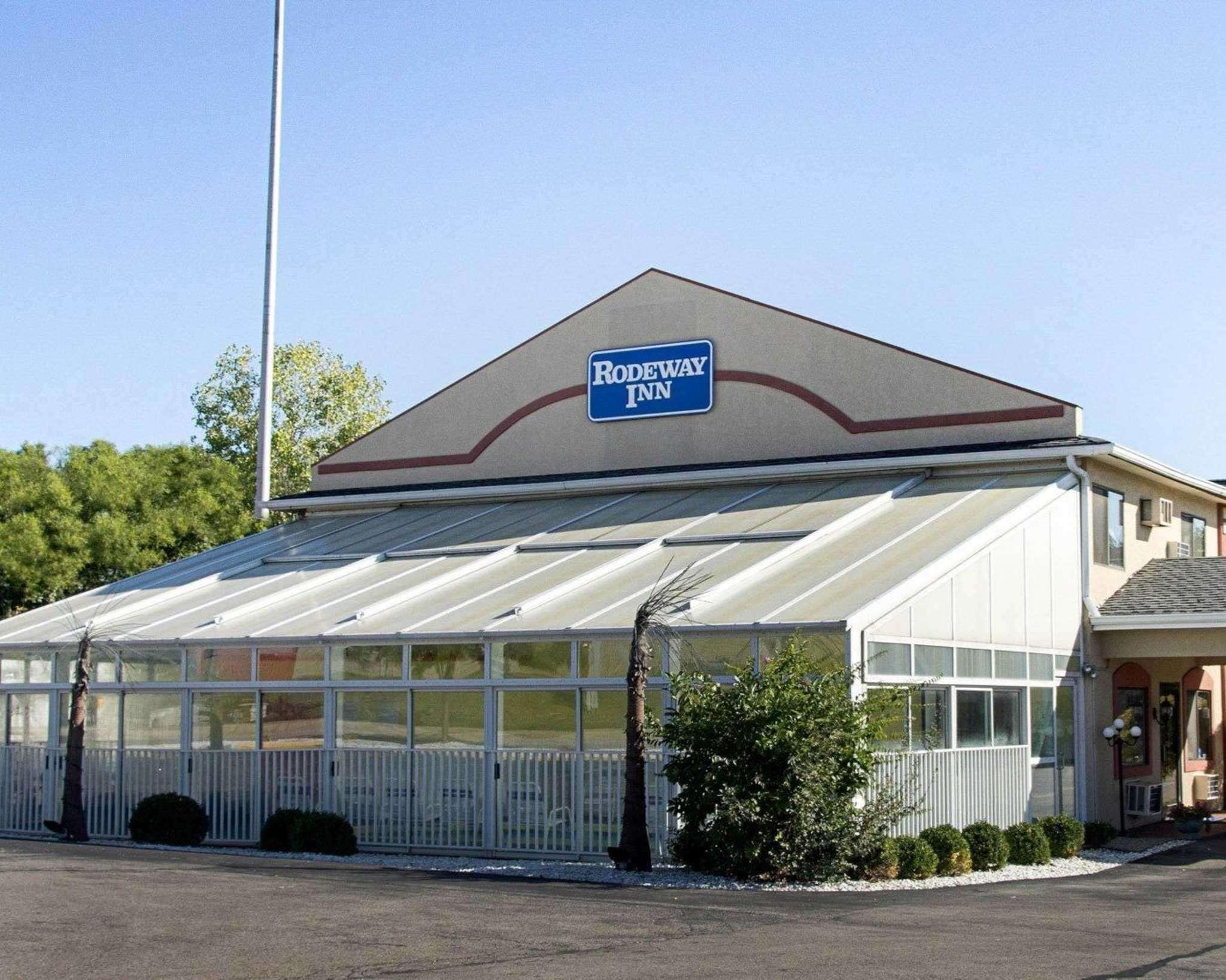 Rodeway Inn Florence - Cincinnati South Bagian luar foto