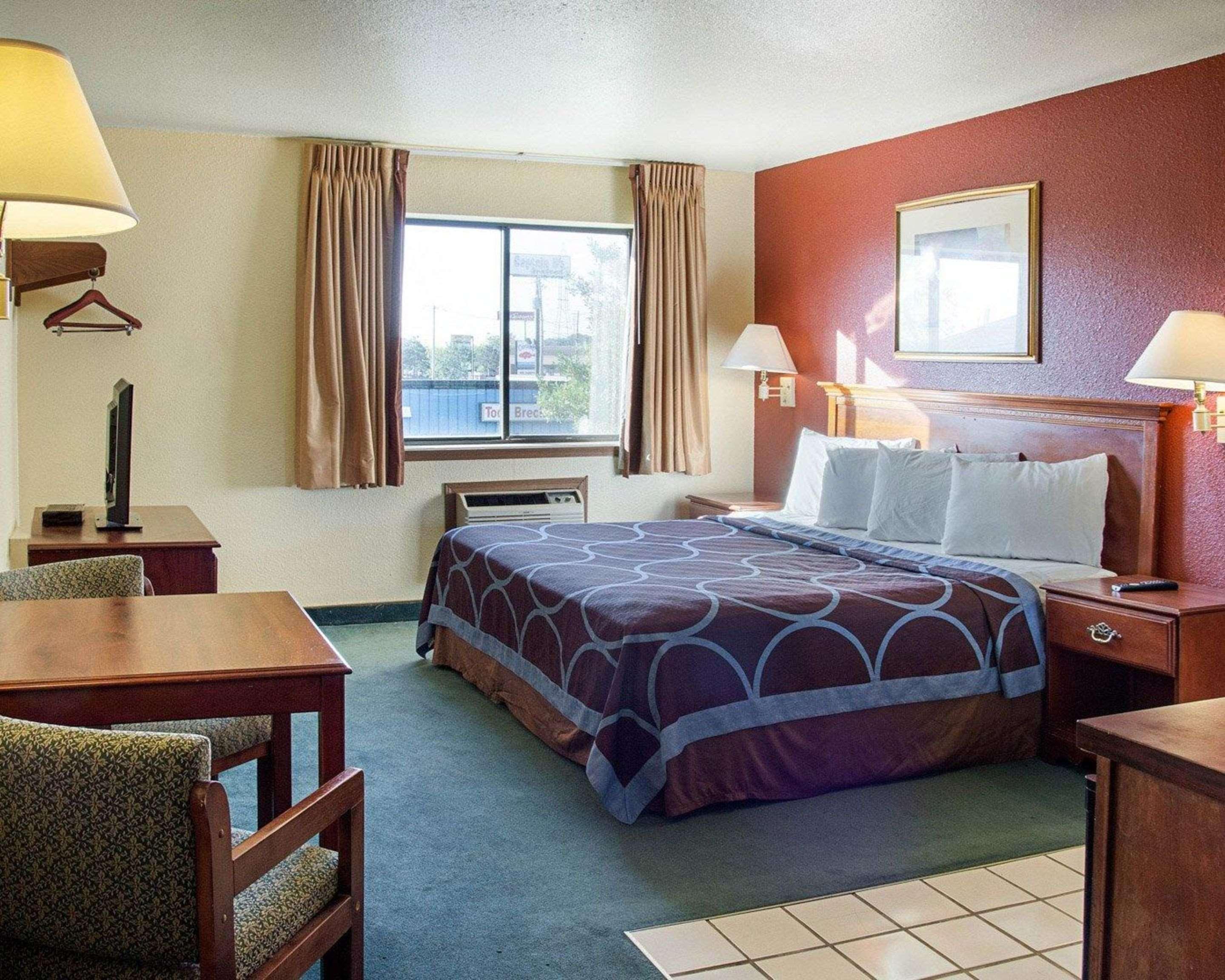Rodeway Inn Florence - Cincinnati South Bagian luar foto